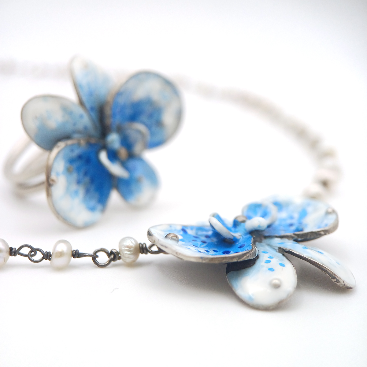 Anello orchidea azzurra - immagine 5