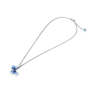 Collana con farfalla azzurra